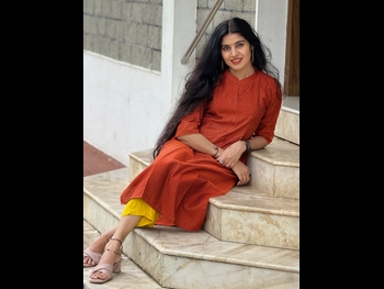  alt="Greeshma Viveesh"
