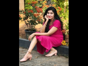 alt="Greeshma Viveesh"