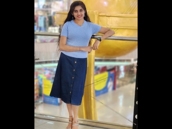  alt="Greeshma Viveesh"