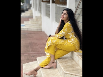  alt="Greeshma Viveesh"