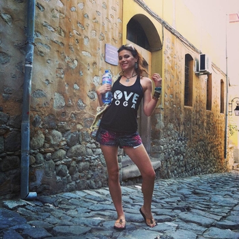 Ali Kamenova