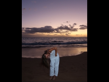  alt="Anna Frey"
