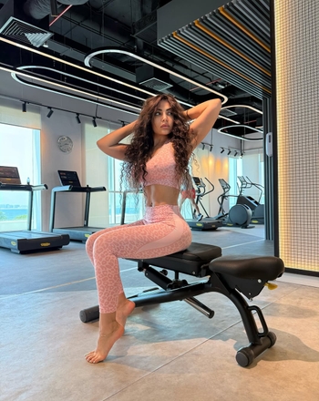 Niloufar Rostami