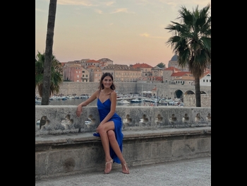  alt="Anastasia Kurdadze"
