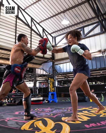 Jacqueline Cavalcanti