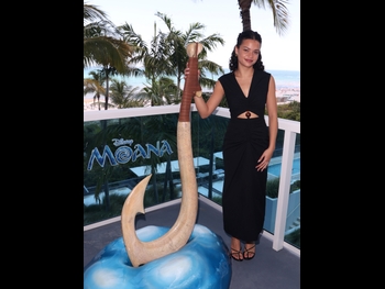  alt="Catherine Laga'aia"