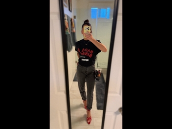  alt="Dani Coleman"