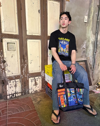 Surf Patchara Silapasoonthorn