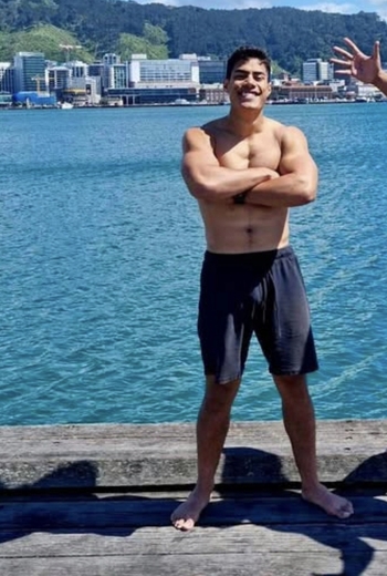 Dimitrius Schuster-Koloamatangi