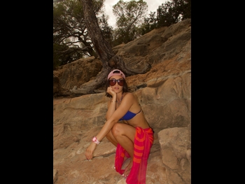  alt="Alexia Eram"