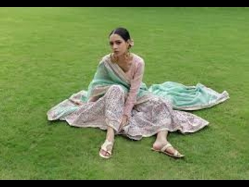 alt="Sharvari"