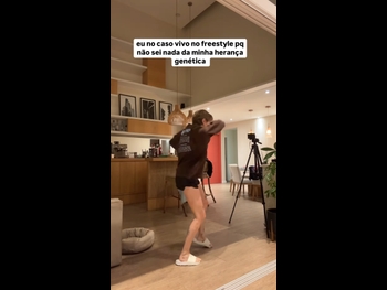  alt="Mari Kruger"