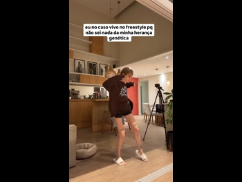  alt="Mari Kruger"