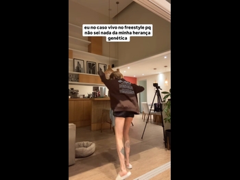  alt="Mari Kruger"