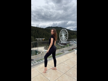  alt="Nadia Holovchuk"