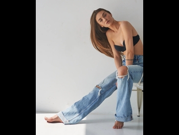  alt="Nadia Holovchuk"