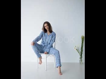 alt="Nadia Holovchuk"
