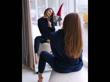  alt="Nadia Holovchuk"