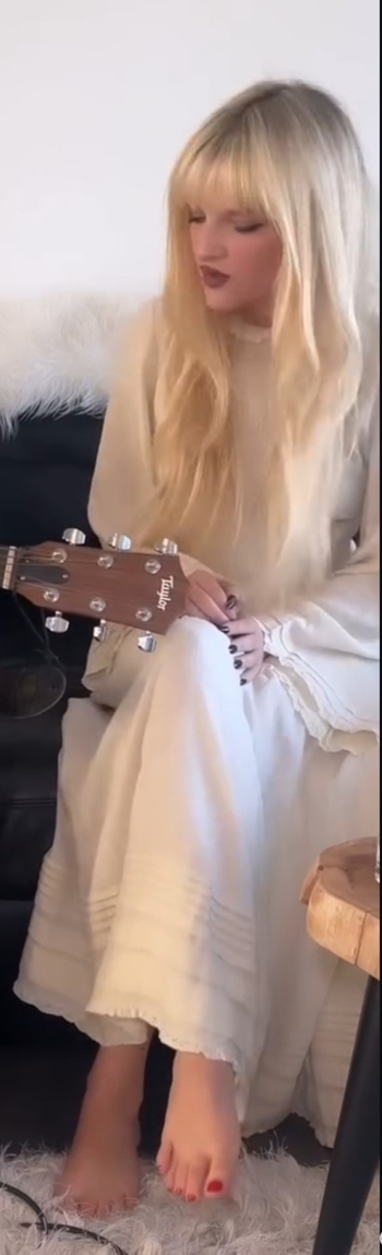 Anastasia Grace Haunt