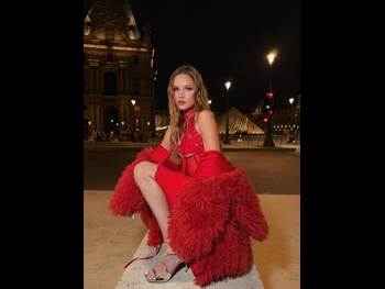  alt="Polina Nioly Pushkareva"
