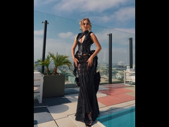  alt="Polina Nioly Pushkareva"
