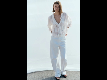  alt="Cara Taylor"