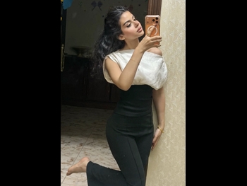  alt="Lujain Hussain"