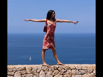  alt="Sara Caballero"