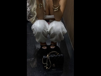  alt="Almira Azemi"