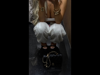  alt="Almira Azemi"