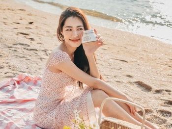 Lingling Sirilak Kwong