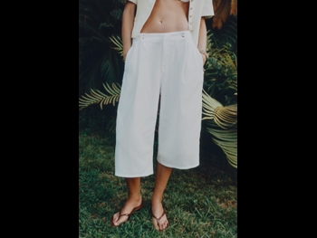  alt="Stella Hanan"