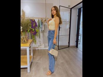  alt="Lina Azzabi"