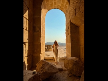 alt="Lina Azzabi"
