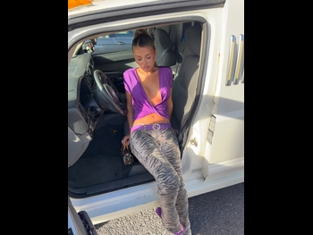  alt="Charleen Murphy"