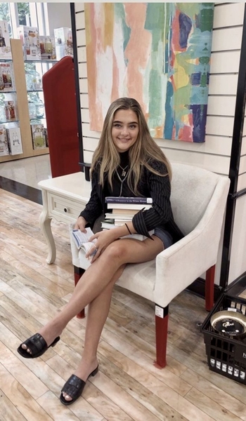 Lizzy Greene