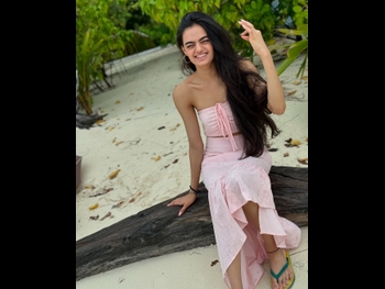  alt="Ruhanika Dhawan"
