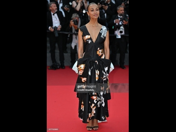  alt="Zoe Saldana"