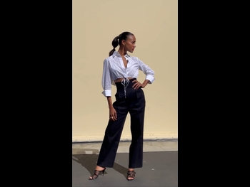  alt="Zoe Saldana"