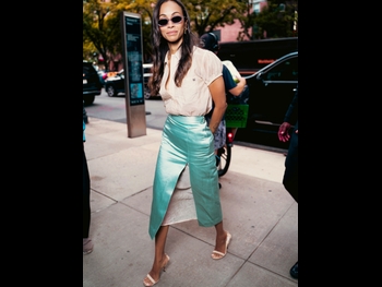  alt="Zoe Saldana"