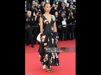  alt="Zoe Saldana"