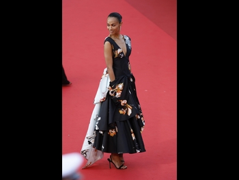  alt="Zoe Saldana"