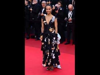  alt="Zoe Saldana"