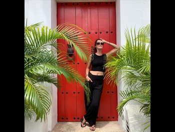  alt="Vanessa Saba"