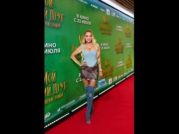  alt="Anna Kalashnikova"