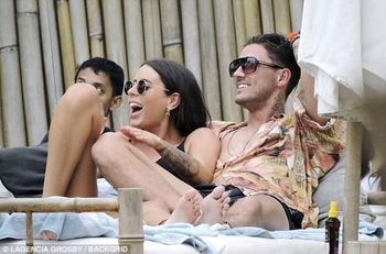 Stephen Bear