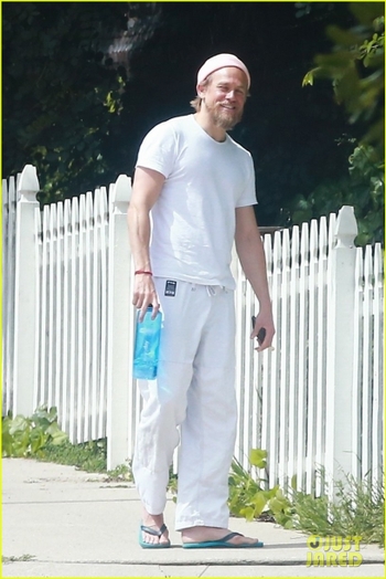 Charlie Hunnam