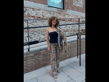  alt="Virginia Riezu"