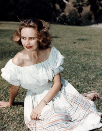 Teresa Wright