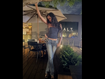  alt="Golden Brooks"